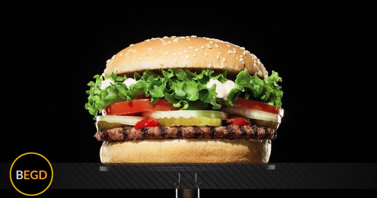 Burger King cree que esta Whopper llena de moho te hará comprar más hamburguesas