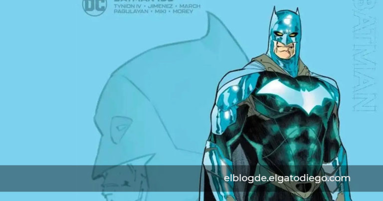 Batman estrena nuevo traje y sonrisa