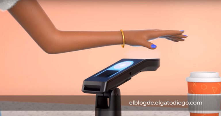 Amazon One es un nuevo sistema con el que pagar en tiendas sin metálico o tarjeta: solo hará falta la palma de la mano